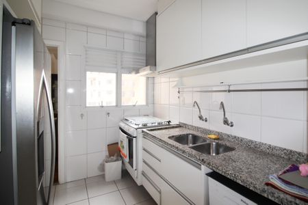 Apartamento à venda com 137m², 3 quartos e 3 vagas Apartamento à venda com 137m², 3 quartos e 3 vagasCozinha