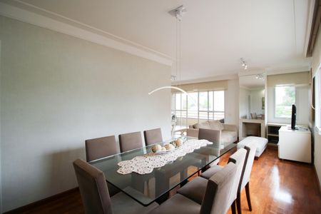 Apartamento à venda com 137m², 3 quartos e 3 vagas Apartamento à venda com 137m², 3 quartos e 3 vagasSala