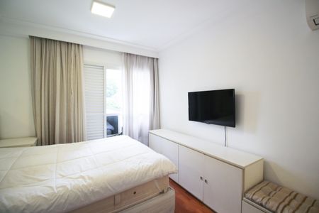 Apartamento à venda com 137m², 3 quartos e 3 vagas Apartamento à venda com 137m², 3 quartos e 3 vagasSuíte 1