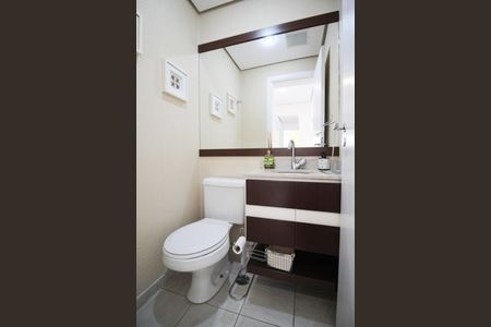 Apartamento à venda com 137m², 3 quartos e 3 vagas Apartamento à venda com 137m², 3 quartos e 3 vagasLavabo