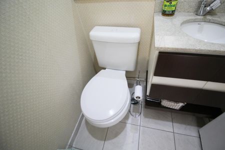 Apartamento à venda com 137m², 3 quartos e 3 vagas Apartamento à venda com 137m², 3 quartos e 3 vagasLavabo