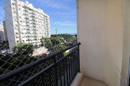 Varanda de apartamento à venda com 2 quartos, 51m² em Penha, Rio de Janeiro