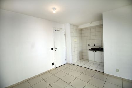 Sala de apartamento à venda com 2 quartos, 51m² em Penha, Rio de Janeiro