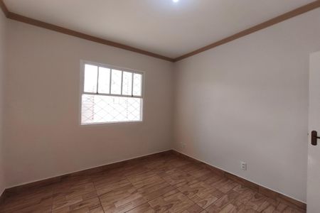 Casa para alugar com 180m², 2 quartos e 8 vagasSuíte