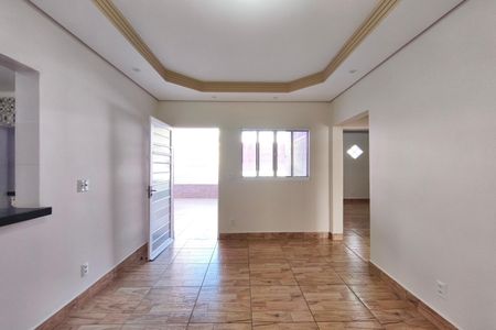 Sala de casa para alugar com 2 quartos, 180m² em Vila Lemos, Campinas