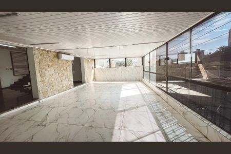 Casa à venda com 400m², 5 quartos e 3 vagasVaranda da Sala