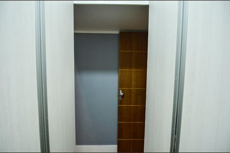 Apartamento para alugar com 120m², 1 quarto e 1 vaga Apartamento para alugar com 120m², 1 quarto e 1 vagaCloset do Quarto