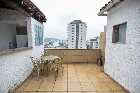 Apartamento para alugar com 120m², 1 quarto e 1 vaga Apartamento para alugar com 120m², 1 quarto e 1 vagaTerraço