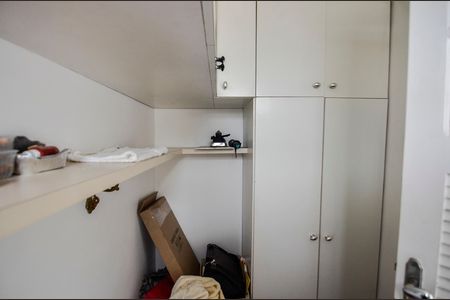 Apartamento para alugar com 120m², 1 quarto e 1 vaga Apartamento para alugar com 120m², 1 quarto e 1 vagaQuarto de Serviço