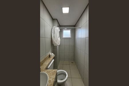 Apartamento para alugar com 51m², 2 quartos e 1 vagaBanheiro social 