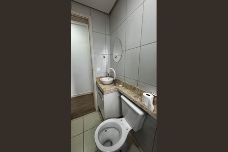 Apartamento para alugar com 51m², 2 quartos e 1 vagaBanheiro social 