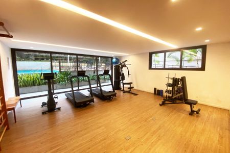 Studio à venda com 47m², 1 quarto e 1 vaga Studio à venda com 47m², 1 quarto e 1 vagaAcademia