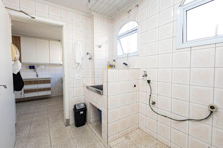 Apartamento à venda com 300m², 3 quartos e 2 vagasÁrea de Serviço