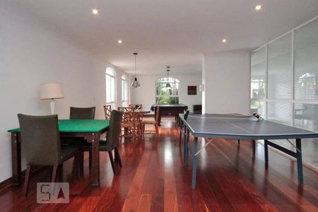 Apartamento à venda com 300m², 3 quartos e 2 vagasÁrea comum