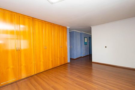 Apartamento à venda com 300m², 3 quartos e 2 vagasSuíte 1