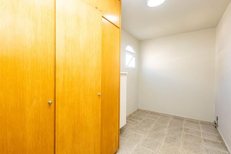 Apartamento à venda com 300m², 3 quartos e 2 vagasQuarto de Serviço