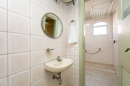 Apartamento à venda com 300m², 3 quartos e 2 vagasBanheiro de Serviço