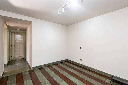 Apartamento à venda com 300m², 3 quartos e 2 vagasSala