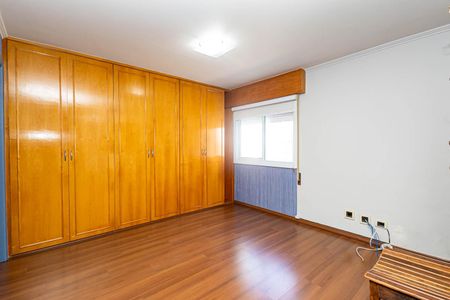 Apartamento à venda com 300m², 3 quartos e 2 vagasSuíte 1
