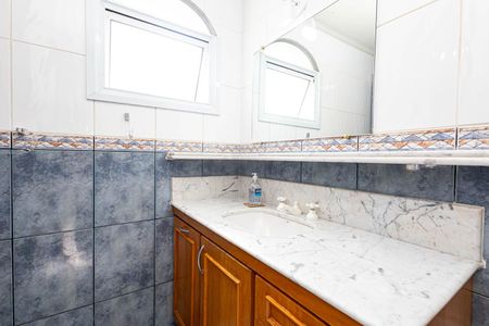 Apartamento à venda com 300m², 3 quartos e 2 vagasBanheiro da Suíte 2