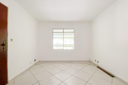 Sala de casa para alugar com 2 quartos, 180m² em Cidade das Flores, Osasco