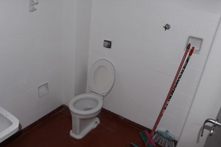 Apartamento para alugar com 255m², 1 quarto e 2 vagasBanheiro de Serviço