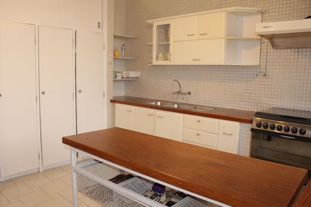 Apartamento para alugar com 255m², 1 quarto e 2 vagasCozinha