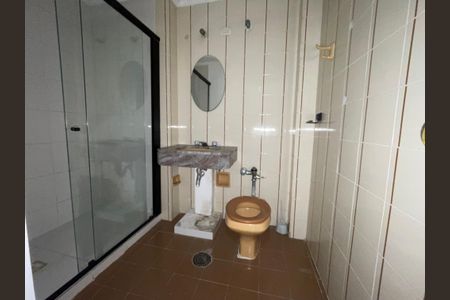 Apartamento à venda com 50m², 2 quartos e sem vaga Apartamento à venda com 50m², 2 quartos e sem vagaBanheiro social