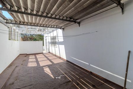 Casa para alugar com 350m², 4 quartos e 6 vagasGaragem 2