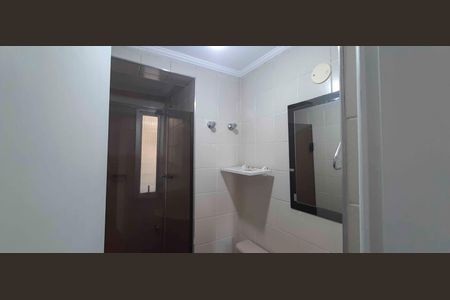 Banheiro Social de apartamento para alugar com 3 quartos, 81m² em Vila Butantã, São Paulo