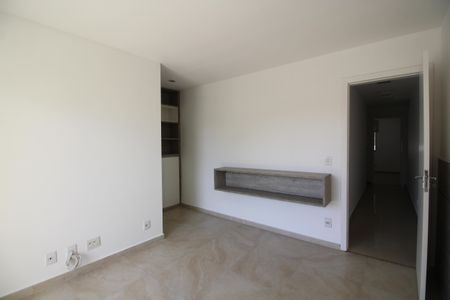 Casa de condomínio à venda com 140m², 3 quartos e 1 vagaSuíte 3