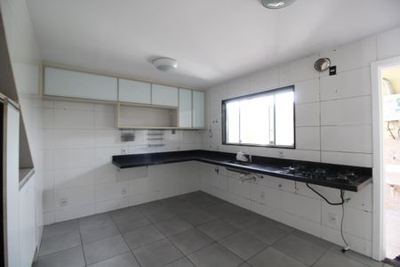 Casa de condomínio à venda com 140m², 3 quartos e 1 vagaCozinha