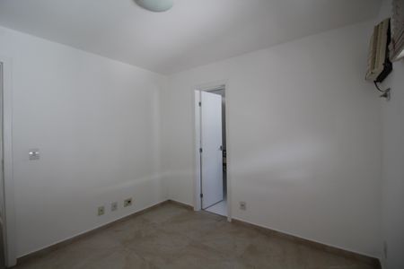 Casa de condomínio à venda com 140m², 3 quartos e 1 vagaSuíte 1