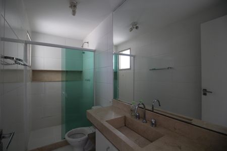 Casa de condomínio à venda com 140m², 3 quartos e 1 vagaSuíte 3 - Banheiro