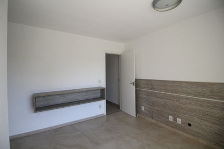 Casa de condomínio à venda com 140m², 3 quartos e 1 vagaSuíte 3