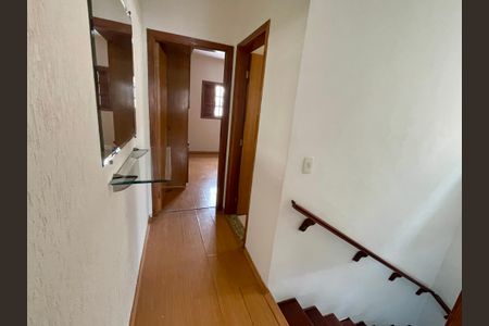 Corredor de casa para alugar com 2 quartos, 110m² em Ponte Grande, Guarulhos