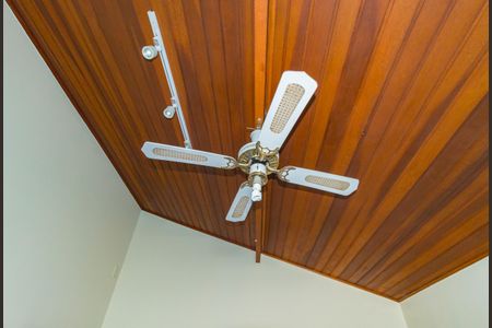 Casa para alugar com 210m², 4 quartos e 2 vagas Casa para alugar com 210m², 4 quartos e 2 vagasQuarto 3