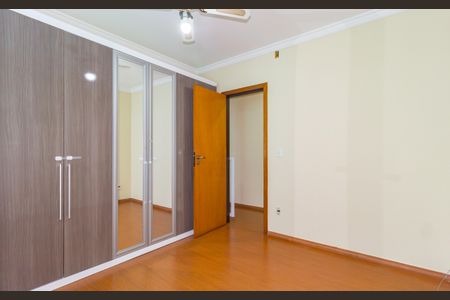 Casa para alugar com 210m², 4 quartos e 2 vagas Casa para alugar com 210m², 4 quartos e 2 vagasQuarto 2
