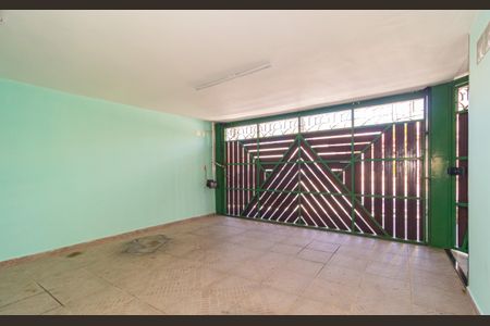 Casa para alugar com 210m², 4 quartos e 2 vagas Casa para alugar com 210m², 4 quartos e 2 vagasGaragem