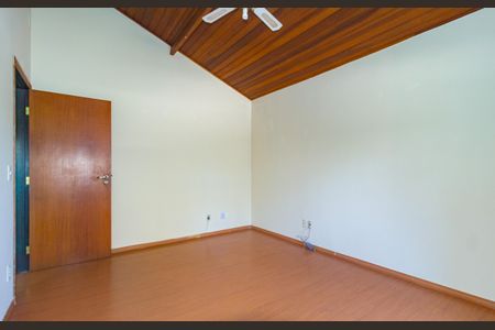 Casa para alugar com 210m², 4 quartos e 2 vagas Casa para alugar com 210m², 4 quartos e 2 vagasQuarto 3