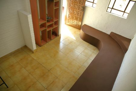 Casa à venda com 183m², 2 quartos e 1 vagaSala