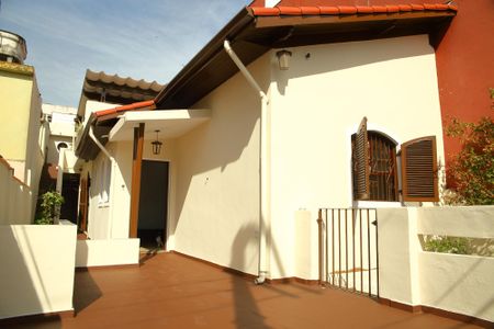 Casa à venda com 183m², 2 quartos e 1 vagaÁrea comum
