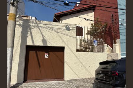 Casa à venda com 183m², 2 quartos e 1 vagaFachada