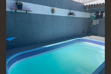 Casa à venda com 340m², 4 quartos e 3 vagas Casa à venda com 340m², 4 quartos e 3 vagasÁrea externa