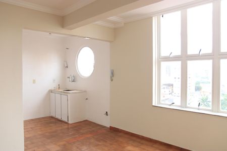 Sala de apartamento para alugar com 1 quarto, 49m² em Setor Central, Goiânia