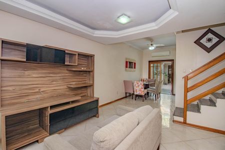 Sala de casa à venda com 3 quartos, 146m² em Jardim Itu Sabará, Porto Alegre