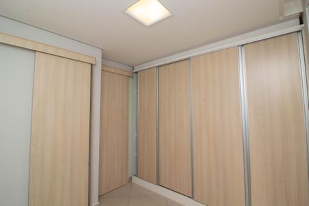 Apartamento para alugar com 64m², 2 quartos e 1 vagaSuíte