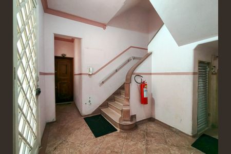 Apartamento à venda com 84m², 2 quartos e sem vagaFachada e portaria