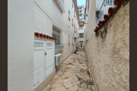 Apartamento à venda com 84m², 2 quartos e sem vagaFachada e portaria