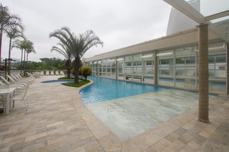 Apartamento à venda com 117m², 2 quartos e 2 vagasPiscina